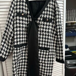 Tuckernuck - pomander place -Houndstooth Black and White Women's Dress